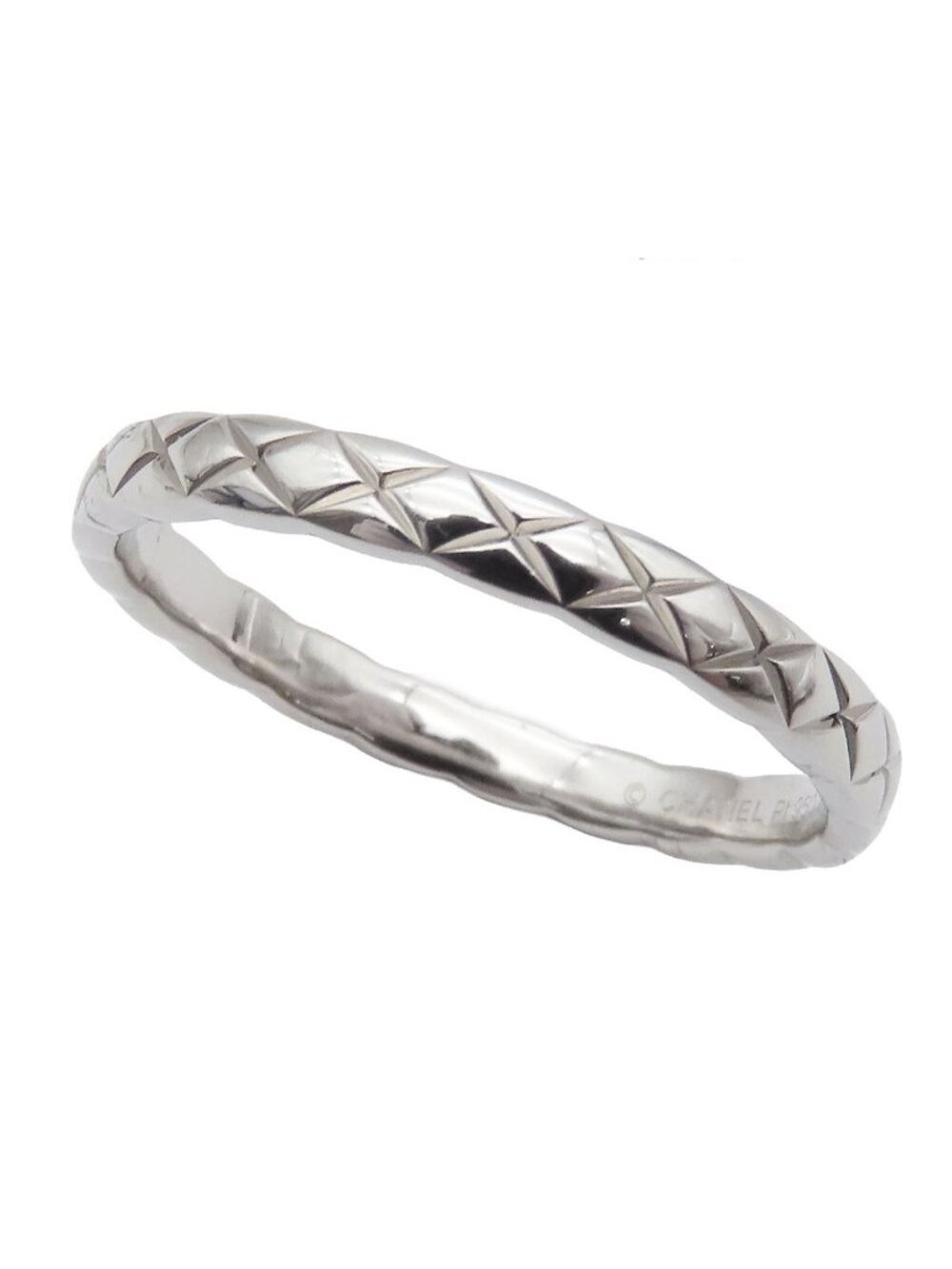 Chanel Coco Crush Platinum 63 Ring